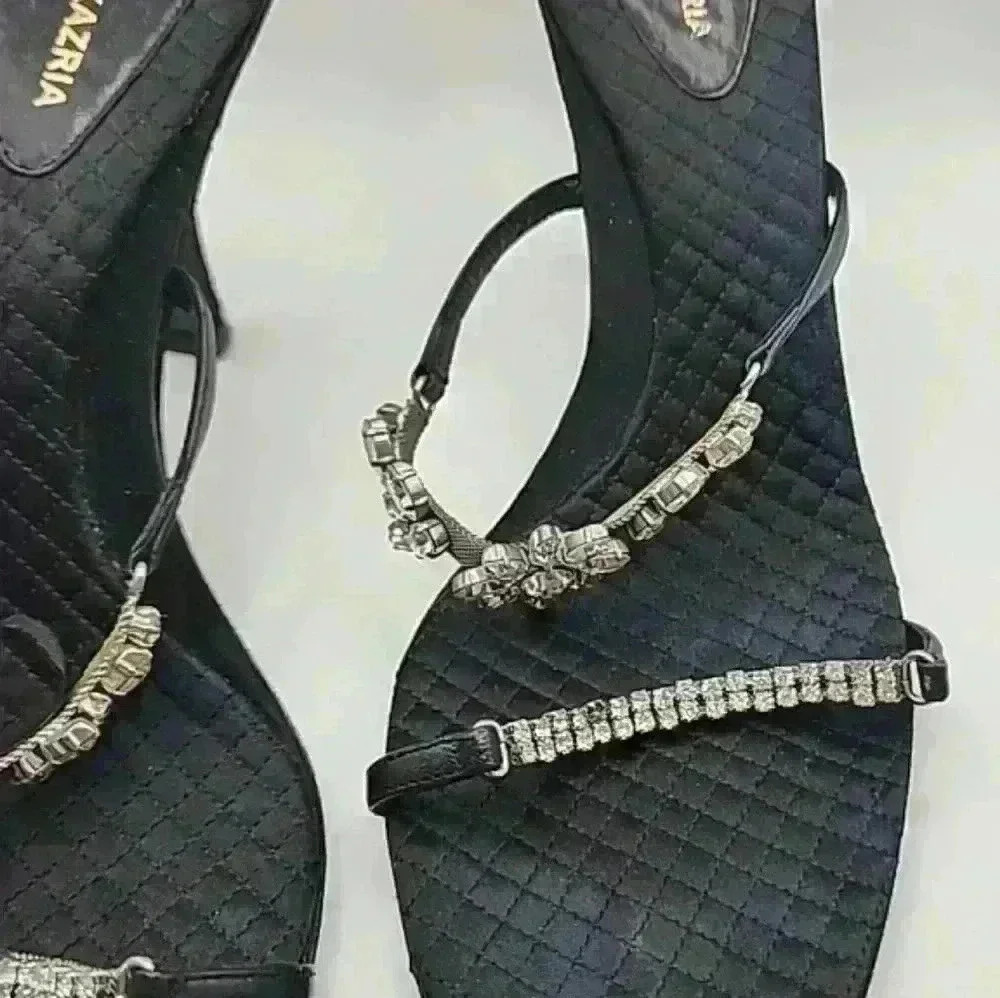 Bcb Maxazria Crystal Slides - Picture 3 of 10